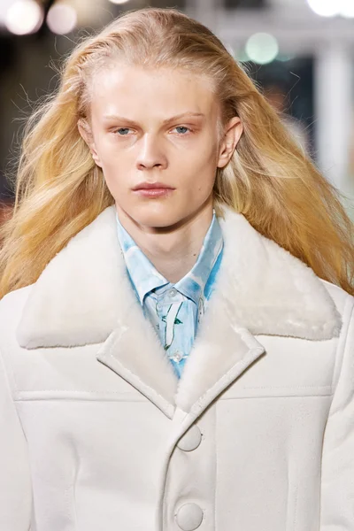 Look 89